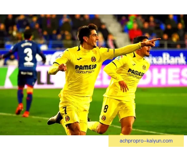 西甲黄潜年轻核心持续提升表现，球队前景值得关注