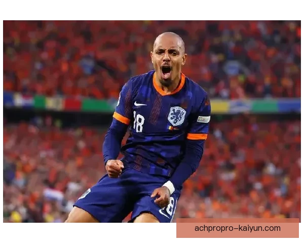 马伦本赛季进球数据持续提升，表现备受关注